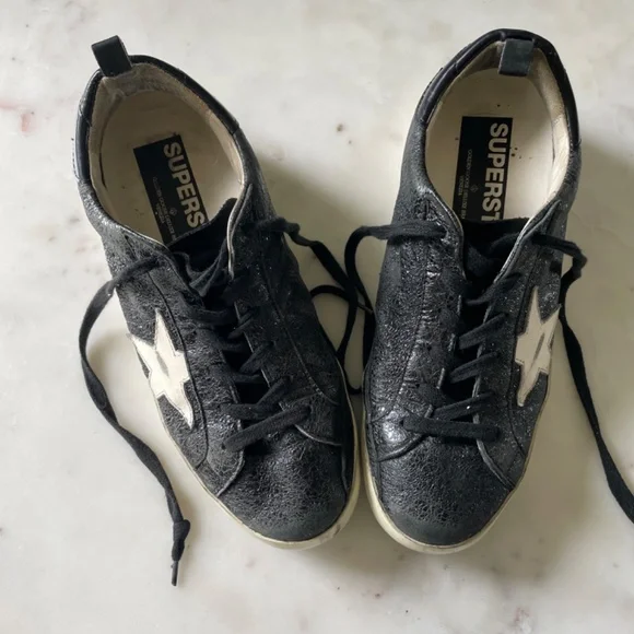 GOLDEN GOOSE Super-Star Black with White Star, Low Top Sneakers, Size 38